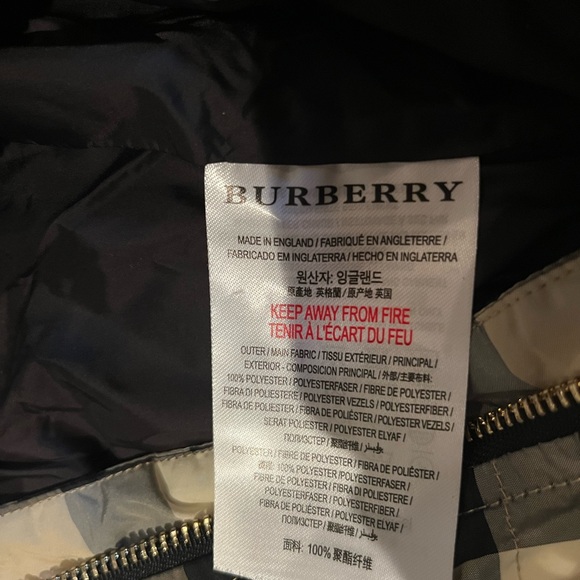 Burberry Kids Puffer Jacket - Beige, Black, Red - Picture 6 of 10